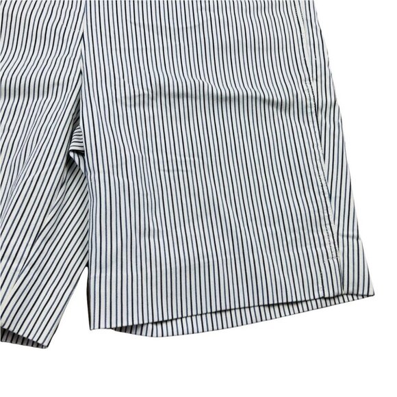 Hilary Radley Stripped Sit At Waist Bermuda Plus Size Women Short Size 16 - Picture 3 of 14